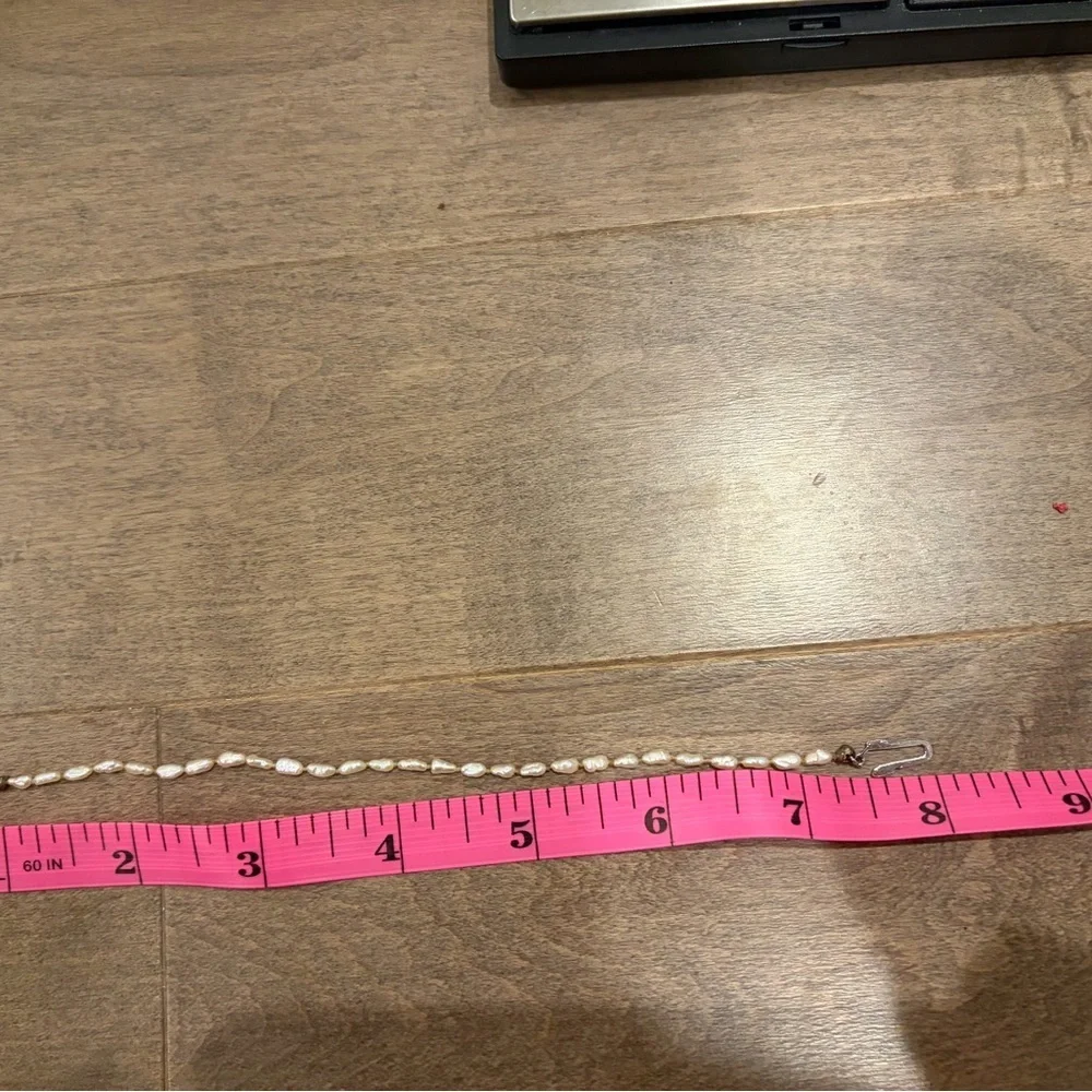 Vintage Silver Clasp Pearl Bracelet